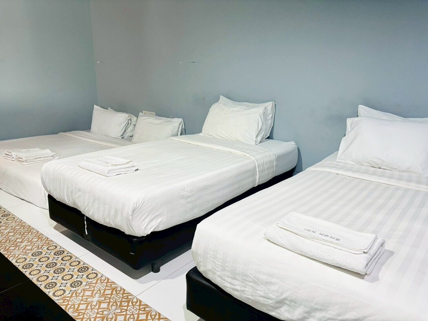 Family Room | Free WiFi