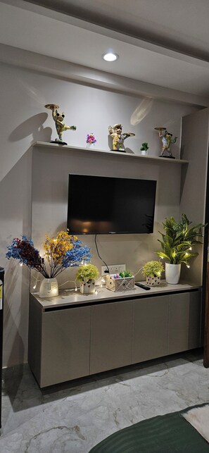 Interior - Haus of GCR - A Premium Metro Walk 1BHK (Gurugram)