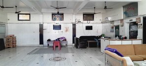 Nicht klassifiziertes Bild, 2 von 10, Schaltfläche