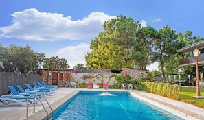 Pool - Apartment in Galapagar With Pool and Garden (Galapagar)