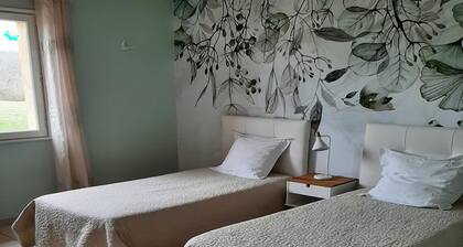 Pleasant Holiday Home in Salviac With Swimming Pool