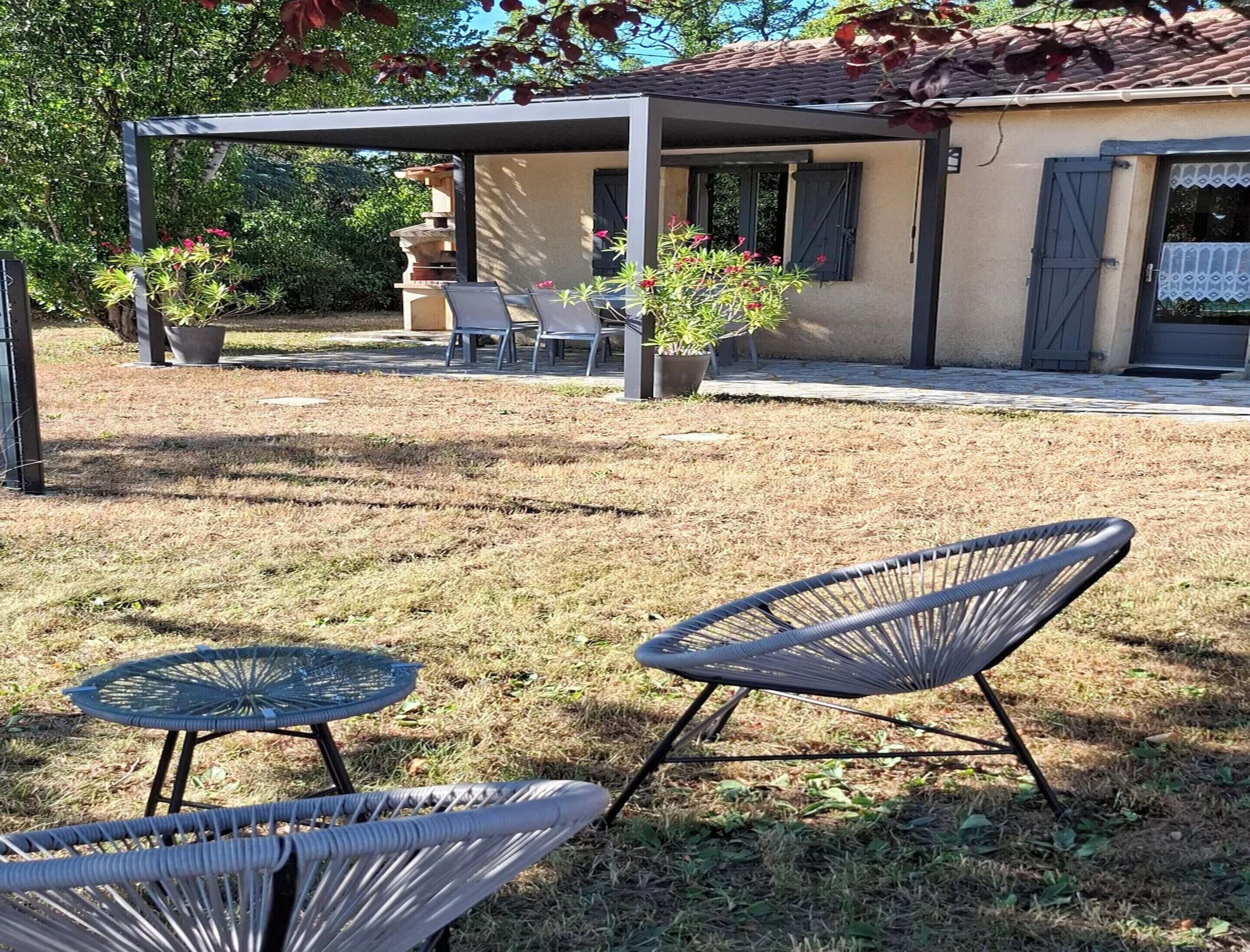 Classic House, 2 Bedrooms | Balcony