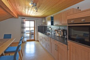 Comfort Apartment, 2 Bedrooms | Private kitchen - Ferienwohnung im Bayerischen Wald mit Whirlpool (Waldkirchen)