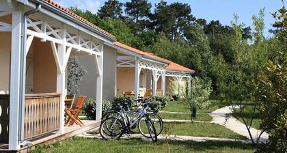 Apartment in Soulac-sur-mer Near Beaches