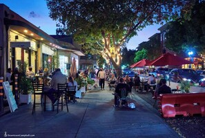 Imagen sin descripción, 5 de 13, botón