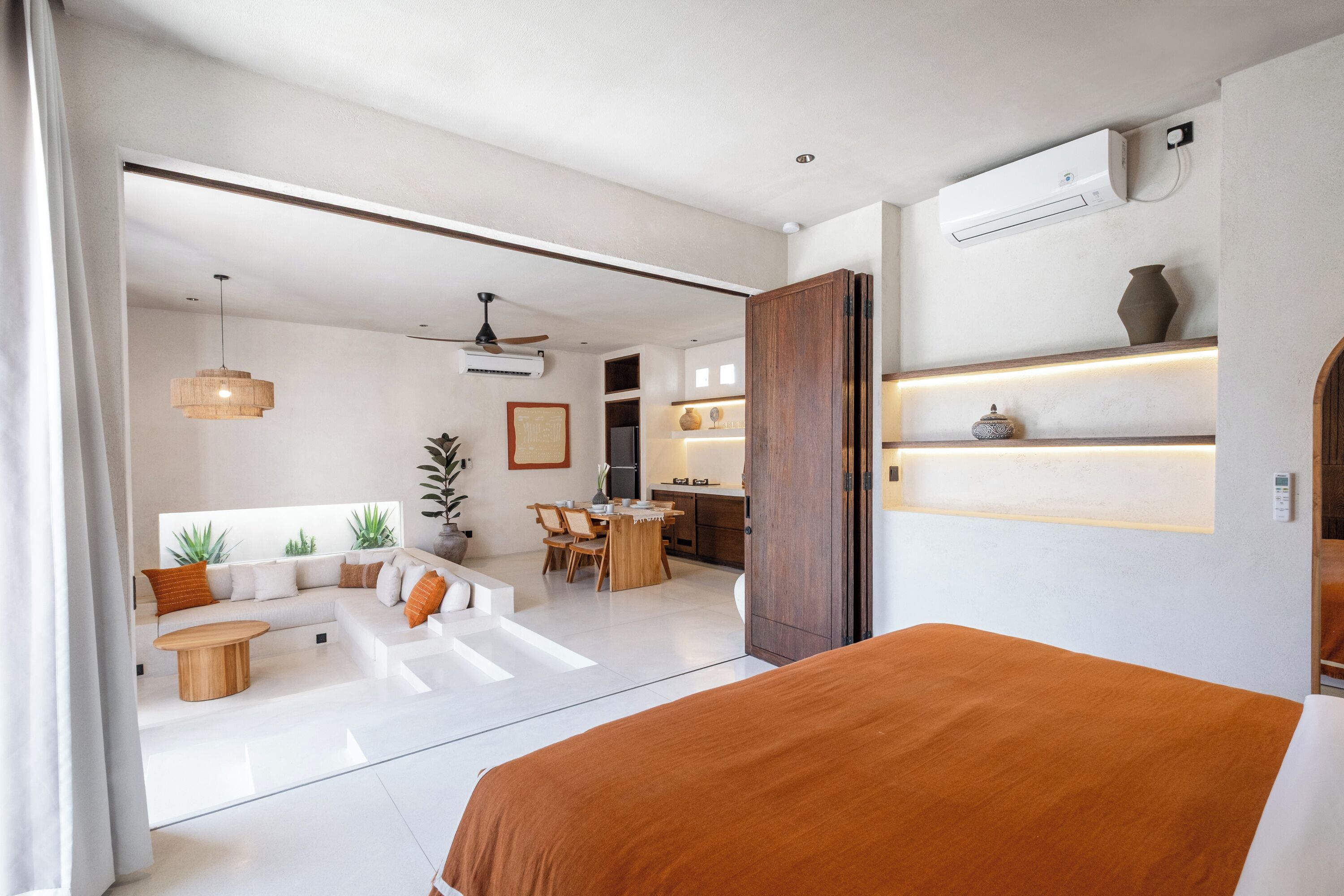 Minibar, wifi gratis y ropa de cama 
