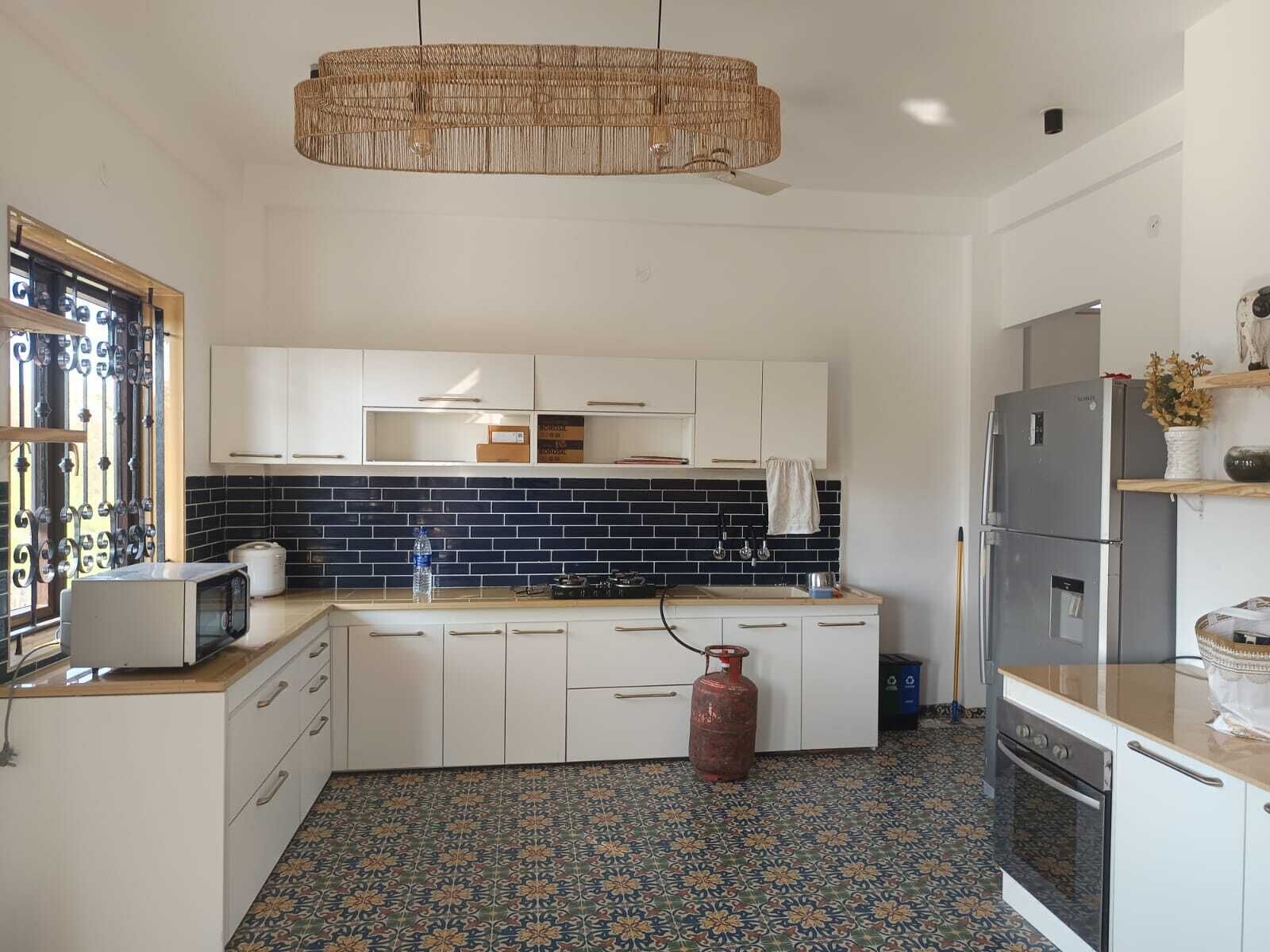 Suite, Patio, Hill View