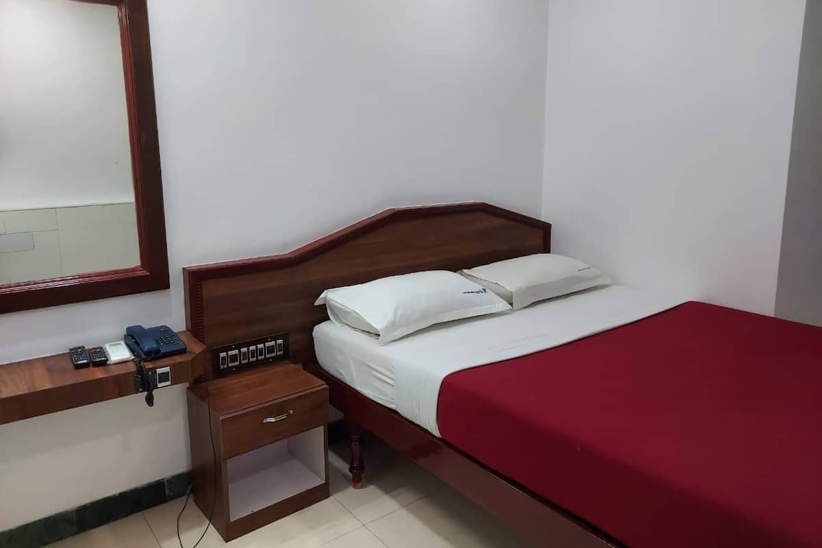 Kahden hengen deluxe-huone | Työpöytä, ilmainen Wi-Fi