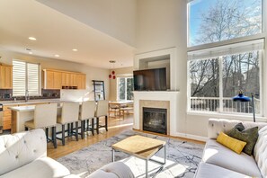 Luokittelematon kuva, 3 kautta 30, painike