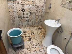 Gambar tidak terklasifikasi, 2 dari 42, tombol