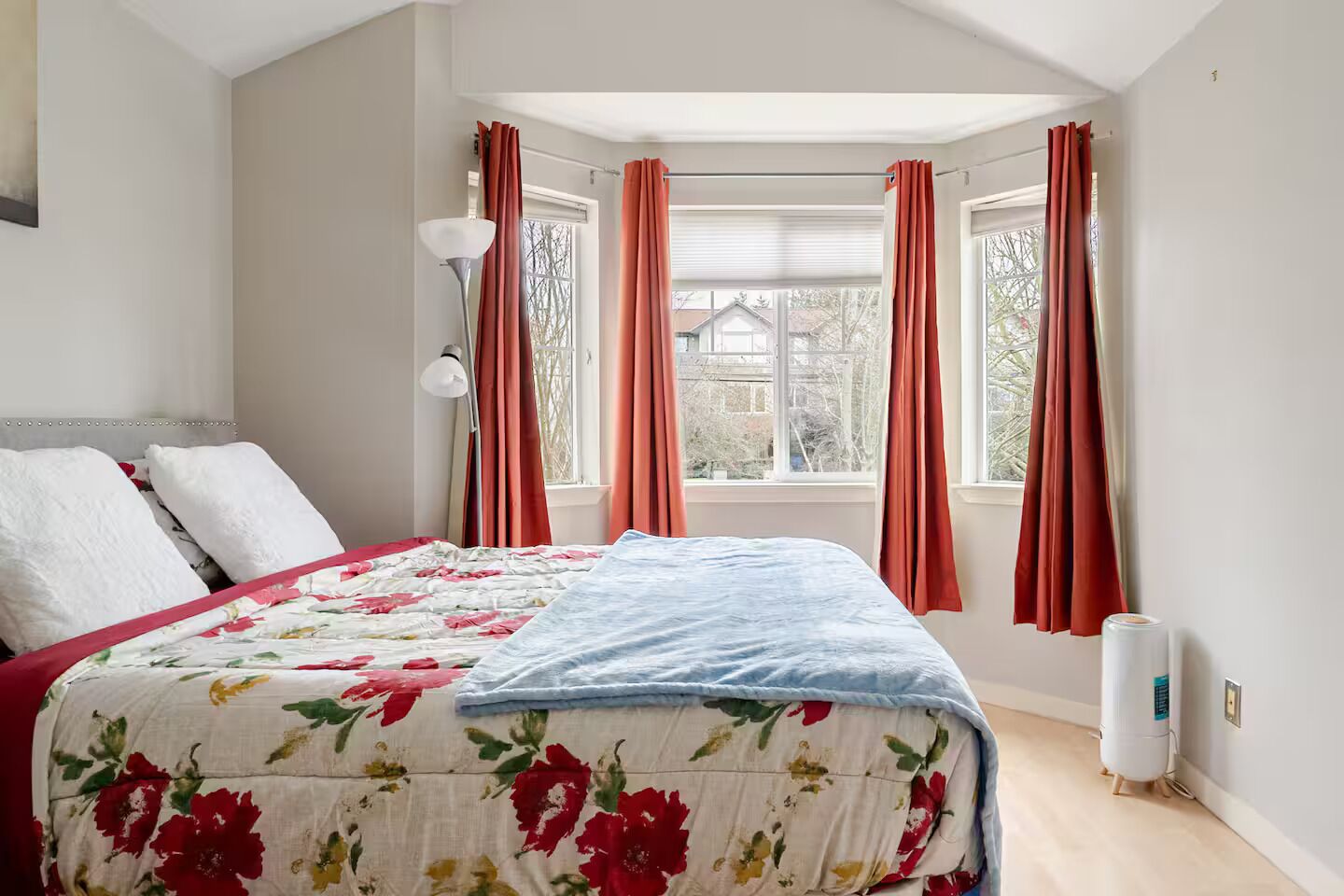 Strykejern/-brett og wi-fi (inkludert)