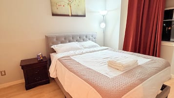 Iron/ironing board, free WiFi