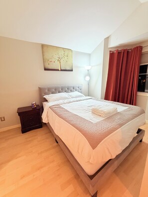 Bügeleisen/Bügelbrett, kostenloses WLAN