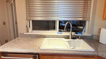 Towels, soap, shampoo, toilet paper