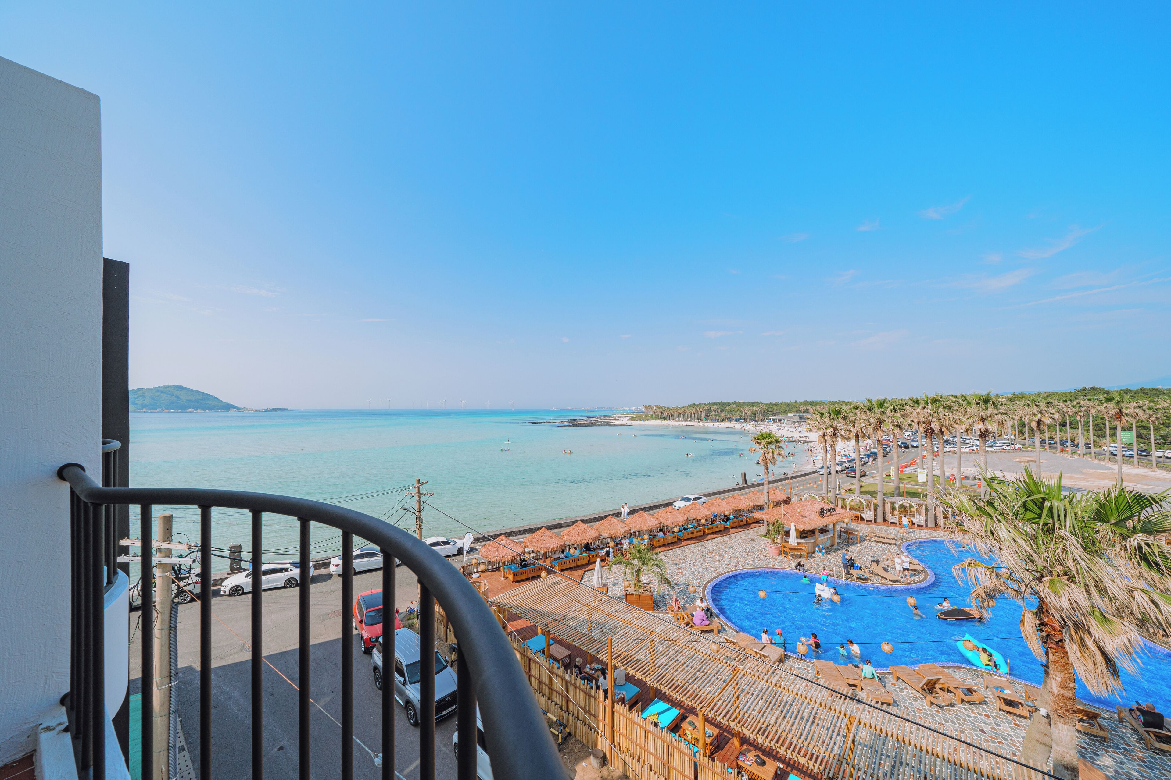 ห้องสแตนดาร์ดดับเบิล, ระเบียง, วิวชายหาด