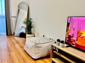 Nicht klassifiziertes Bild, 2 von 18, Schaltfläche