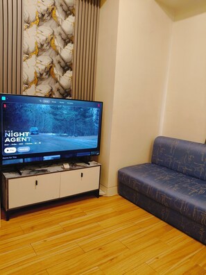 Living area - Tessa's Place Staycation  (Binan City)