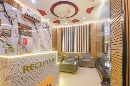 Recepción. Fabhotel Lookout Stay