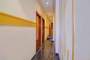 Lobby - Fabhotel Beverly Plaza (Mumbai)