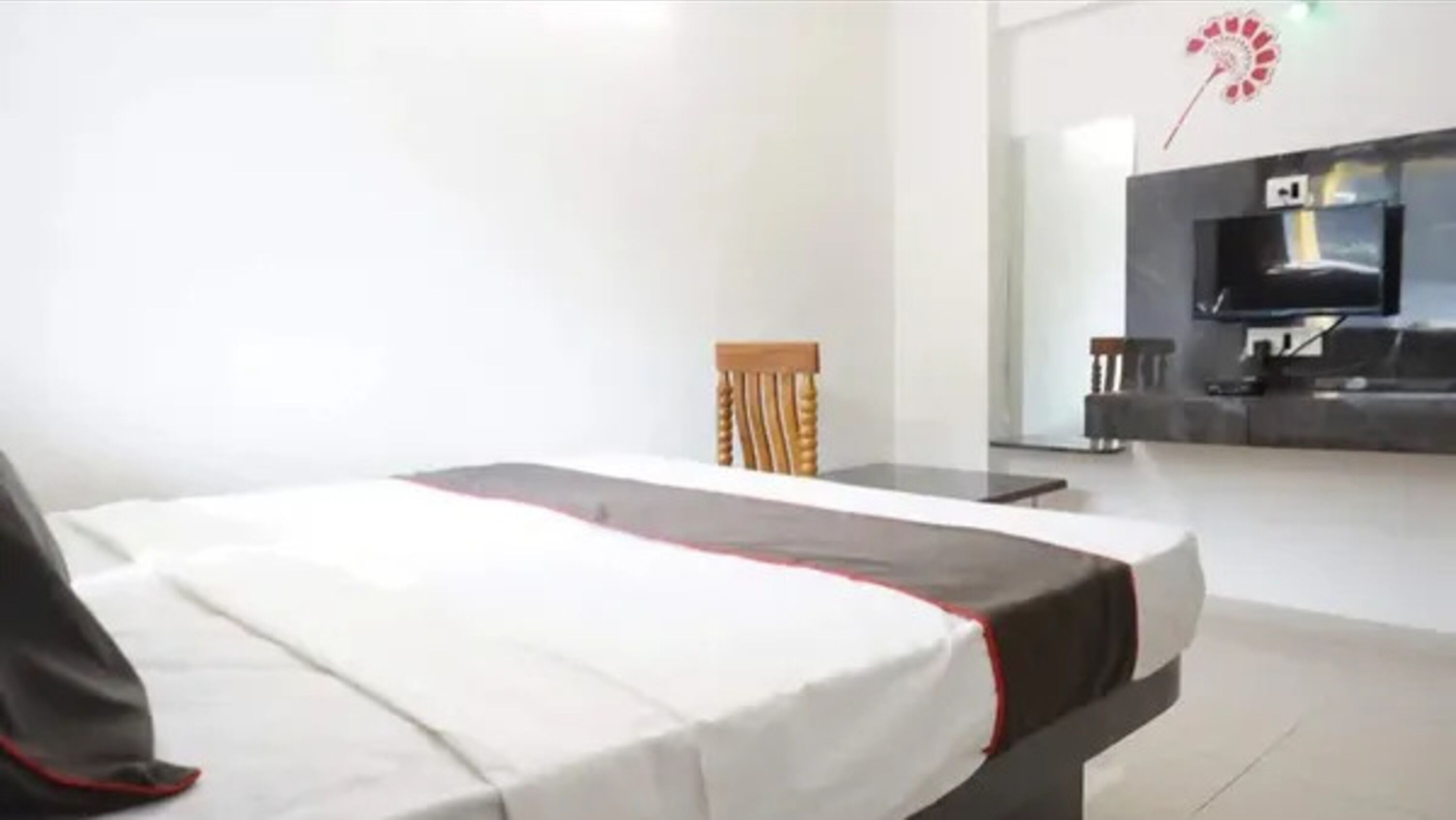 Egyptinpuuvillaiset lakanat, ylelliset vuodevaatteet, ilmainen Wi-Fi