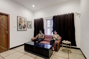 Sala de estar en el lobby