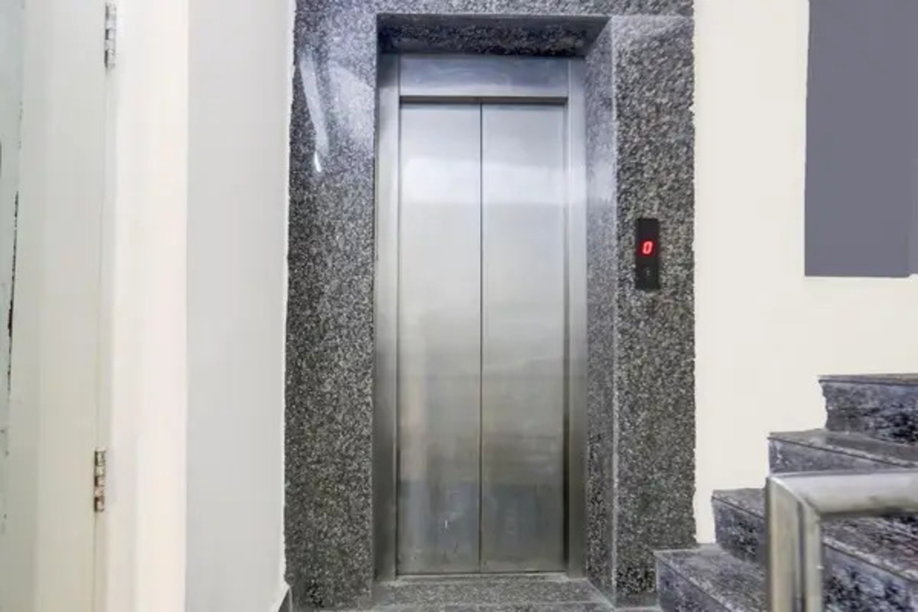 Elevator