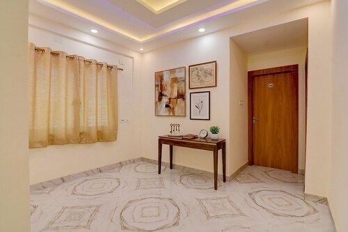 Fabhotel Lalita Residency