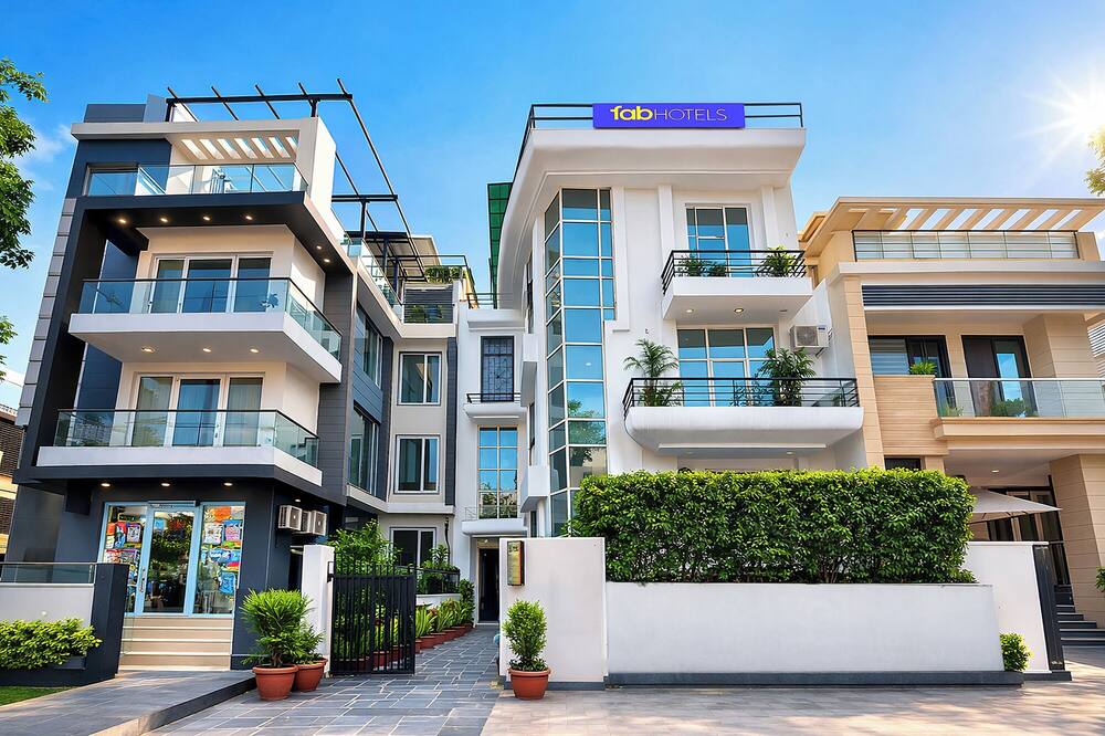 Fabhotel Guru Kripa Residency
