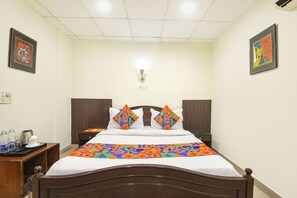 Premium Room | Egyptian cotton sheets, premium bedding, in-room safe, free WiFi - Fabhotel Guru Kripa Residency (Gurugram)