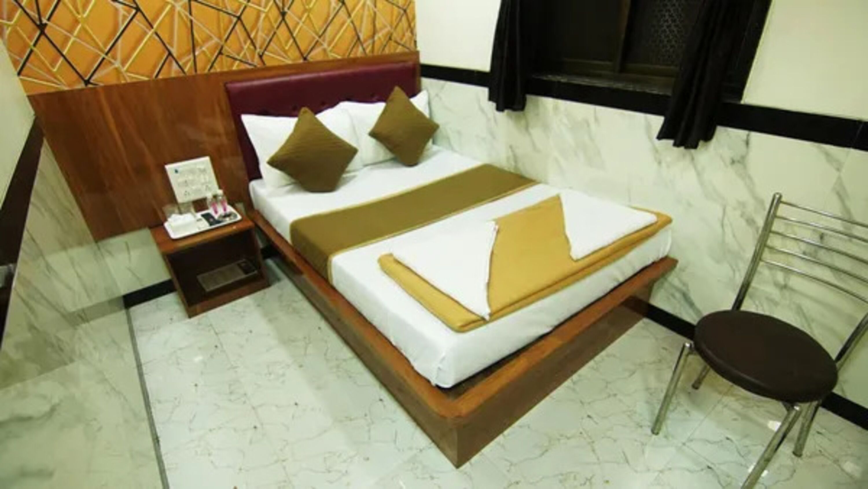 Deluxe Room | Egyptian cotton sheets, premium bedding, in-room safe, free WiFi