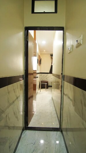 Lobby - Fabhotel Star Hill (Mumbai)