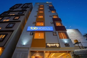 Fachada de la propiedad