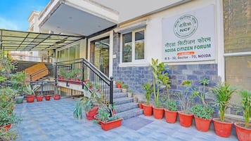 EntrĂ©e de lâhĂ©bergement