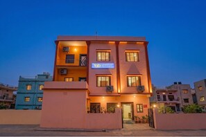 Exterior - Fabhotel Aditya Guest House 3 (Bhubaneshwar)