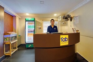 Reception - Fabhotel Neha (Chennai)