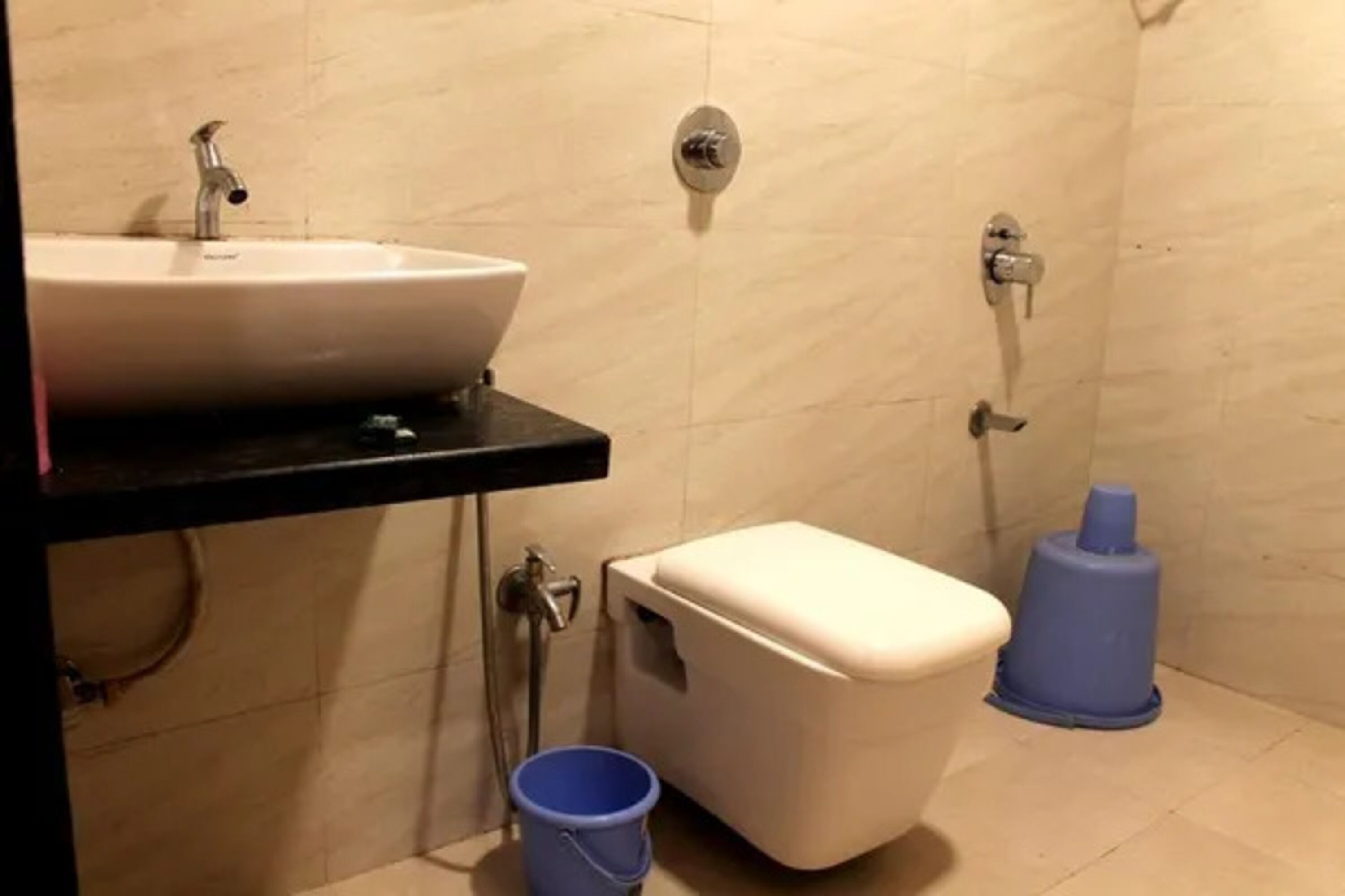 Deluxe Room | Bathroom