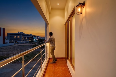 Balcony. Fabhotel Dp Residency