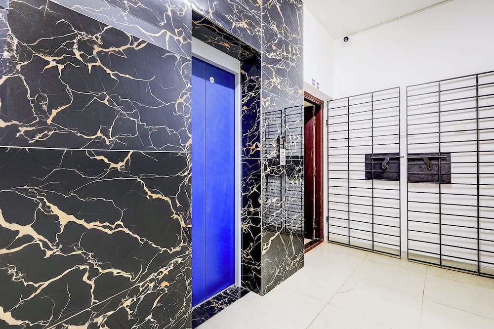Fabhotel Dp Residency