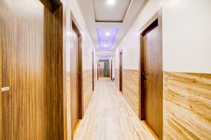 Lobby - Fabhotel Sankalp Inn (Navi Mumbai)