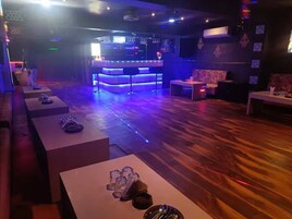 Bar (en la propiedad)