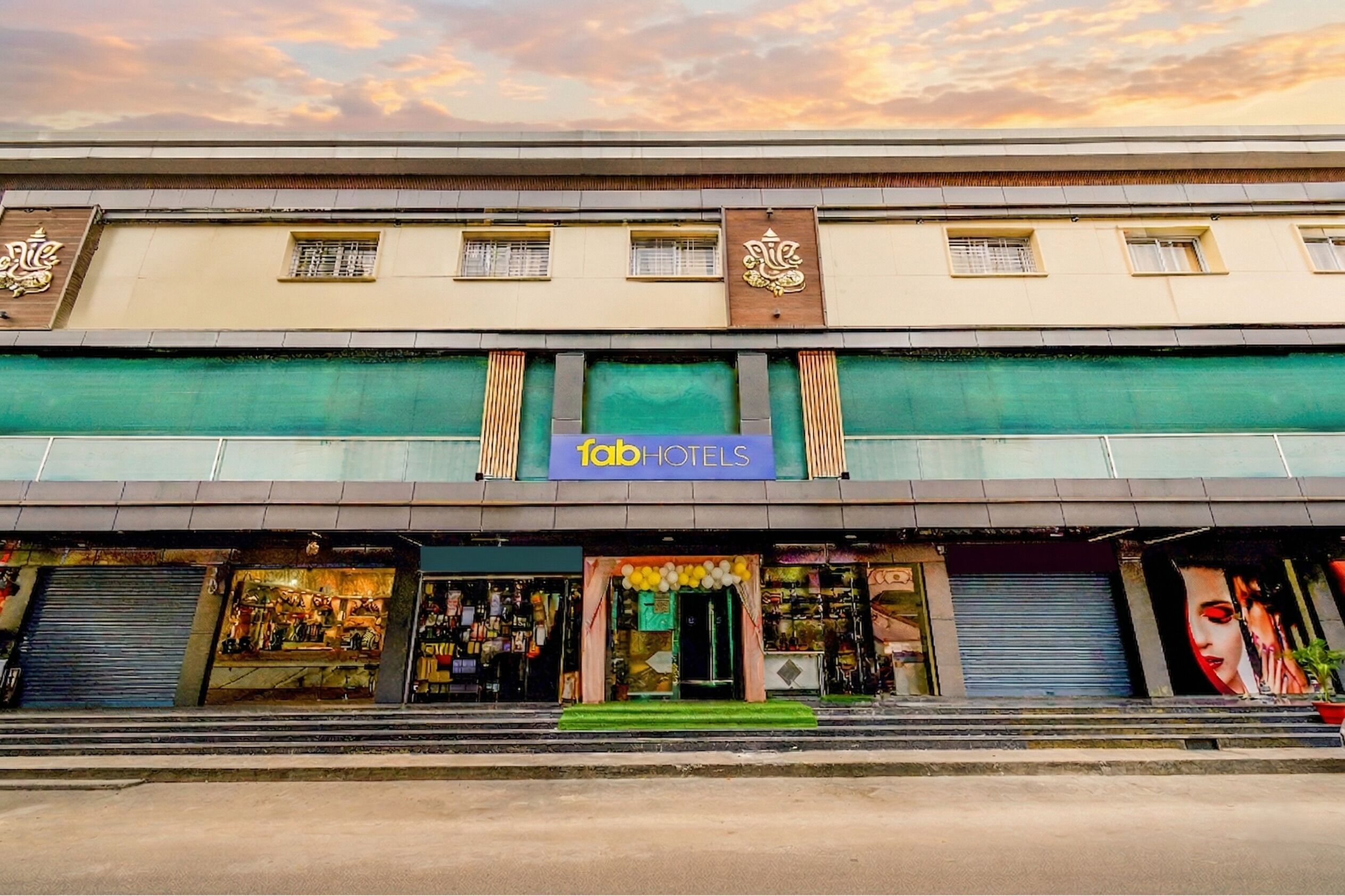 숙박 시설 정면