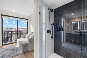 Imagen sin descripción, 3 de 41, botón