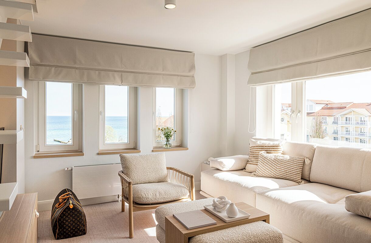 Premier Suite, 1 Bedroom, Non Smoking, Sea View | Living area