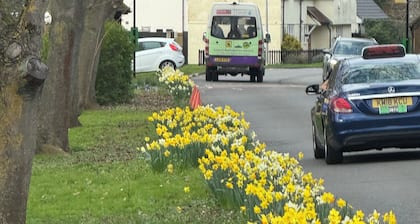 Charming Guest Room with Woodland Views in Silsoe