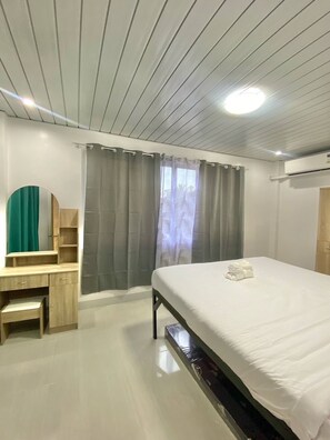 1 chambre, accès Internet, draps fournis