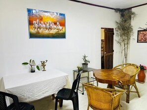 Comfort Double Room, Mountain View - Sasru Holiday Home (Nuwara Eliya)