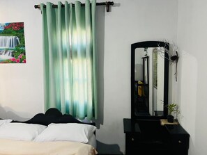 Comfort Double Room, Mountain View - Sasru Holiday Home (Nuwara Eliya)