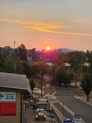 Imagen sin descripción, 5 de 6, botón