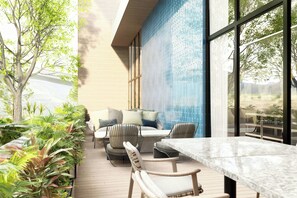 Outdoor dining - Fairfield Inn & Suites San Luis Potosi Los Lagos (SAN LUIS POTOSI)