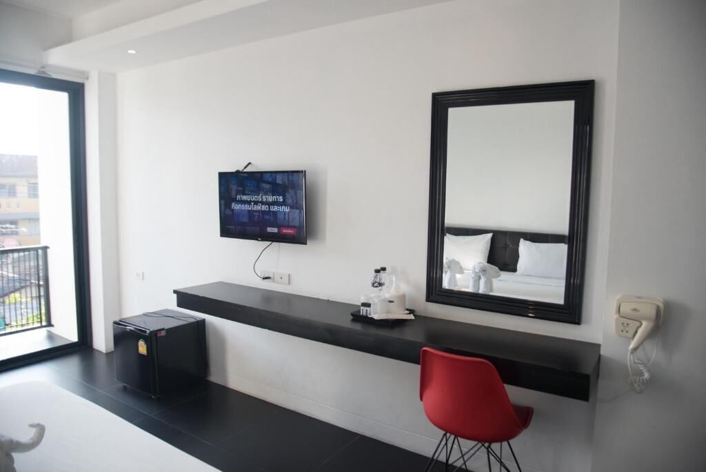 基本雙人房, 陽台, 城市景觀 | 免費無線上網